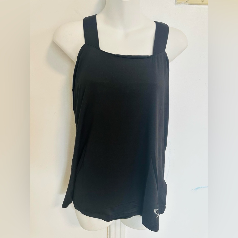 #TO25 BRAND NEW CRIVIT SPORTS. |BLACK | TOP